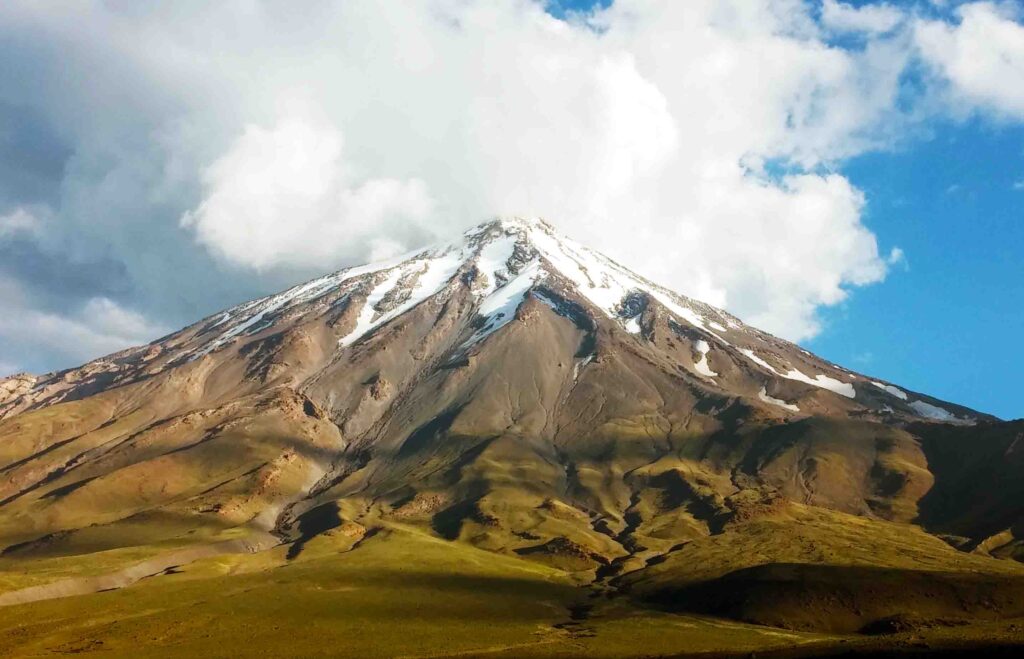 damavand mountain iran